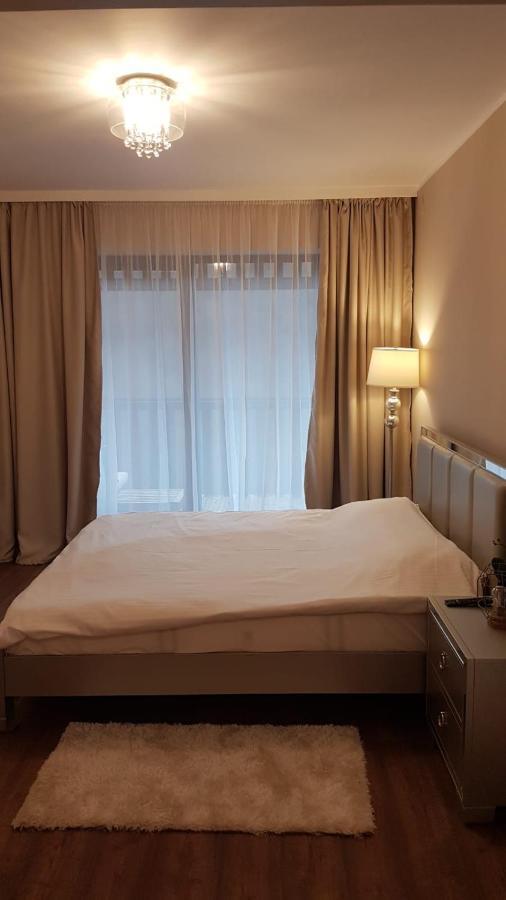 Apartmentsbnb828 Brasov Ngoại thất bức ảnh