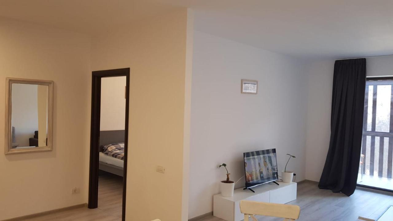 Apartmentsbnb828 Brasov Ngoại thất bức ảnh